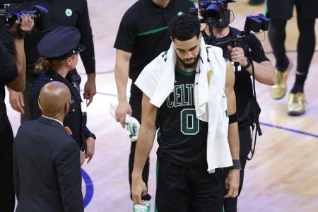 Boston verliert fünftes Finale - Matchbälle für die Warriors
