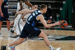 Drei Matchbälle: Alba vor dem dritten Titel in Folge