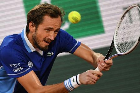 Medwedew im Achtelfinale von Halle - Humbert ausgeschieden