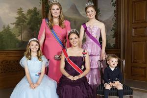 Süßes Prinzessinnenfoto beim Gala-Dinner von Ingrid Alexandra