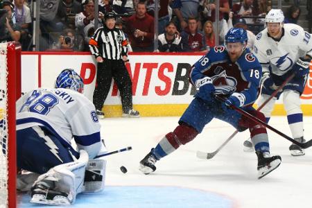 Kantersieg in Spiel zwei: Sturm und Colorado auf Titelkurs