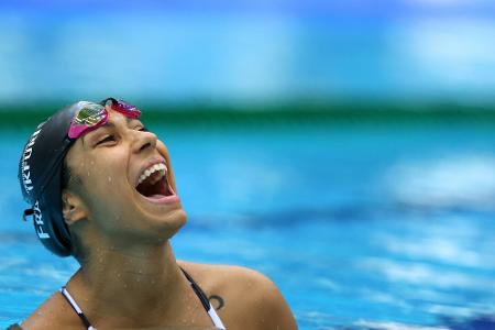 Elendt schwimmt zu WM-Silber über 100 m Brust