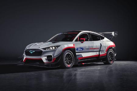 Ford Mustang Mach-E 1400 