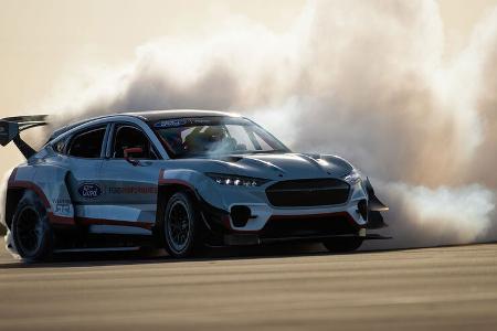 Ford Mustang Mach-E 1400 