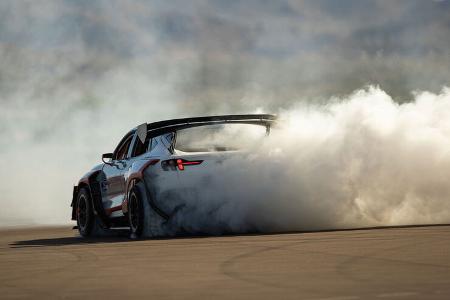 Ford Mustang Mach-E 1400 