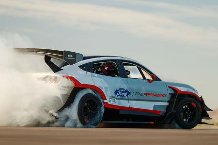 Ford Mustang Mach-E 1400 