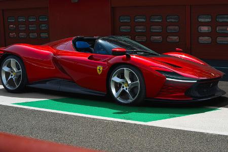 11/2021, Ferrari Icona
