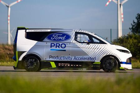 Ford Pro Electric SuperVan