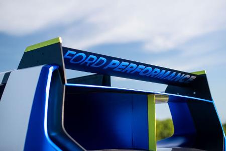 Ford Pro Electric SuperVan