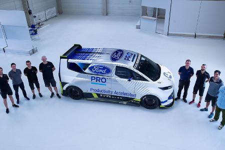 Ford Pro Electric SuperVan