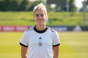 Freigang "nicht neidisch" auf Gehälter der Männer