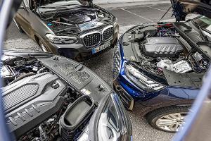 Audi Q5 Sportback 45 TFSI, BMW X4 30i, Porsche Macan