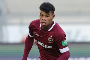 HSV verpflichtet Angreifer Königsdörffer