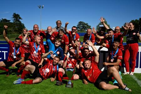 Unity Euro Cup: Deutsche Flüchtlingsauswahl gewinnt Premiere
