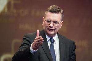 Ermittlungen gegen Grindel und Curtius eingestellt