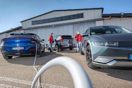 Hyundai Ioniq 5, Kia EV6, Volvo XC40