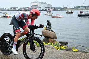 Belgier Lampaert gewinnt Tour-Auftakt und holt Gelbes Trikot