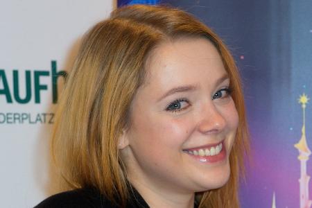 Influencerin Anne Wünsche ist zum dritten Mal Mutter geworden