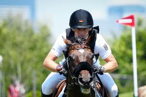 Jung nachträglich disqualifiziert: Auffarth gewinnt in Aachen