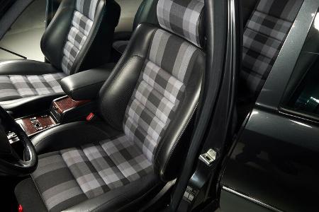 Mercedes-Benz 500 E AMG 6.0 W124 (1991) Innenausstattung Karo Stoff R129