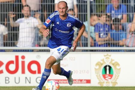 Schalke müht sich zu Testspiel-Sieg gegen Verl