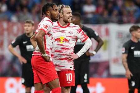 Die Top-Verdiener bei RB Leipzig - Nicht erst seit dem Triumph im DFB-Pokal ist RB Leipzig in der Riege der großen deutschen Klubs angekommen. Das gilt auch für die Gehaltsstruktur. Wie die 'Bild' offenlegte, kassieren einige Stars bei den Sachsen inzwischen fürstliche Gehälter. Das sind die Top-Verdiener bei RB Leipzig: