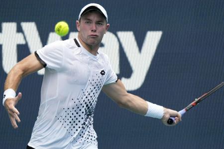 Koepfer scheidet in Newport in der ersten Runde aus