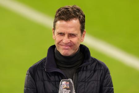 Bierhoff will mit Scholz über 