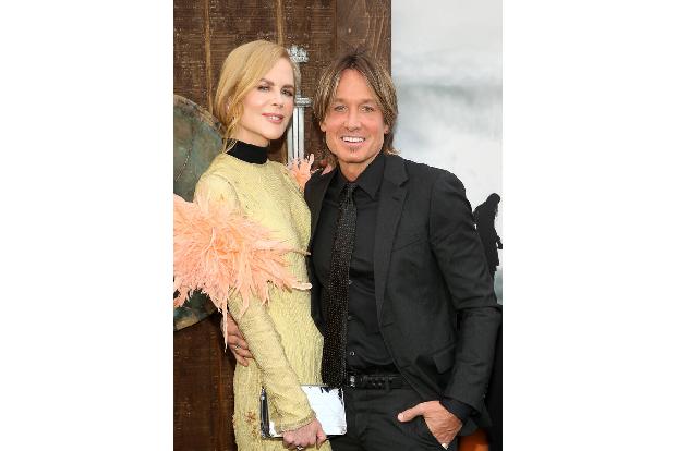 ...und mit ihrem zweiten Ehemann Keith Urban brachte sie 2008 Tochter Sunday Rose zur Welt, bevor das zweite Kind des Paares von einer Leihmutter ausgetragen wurde. Faith Margaret wurde 2010 geboren.