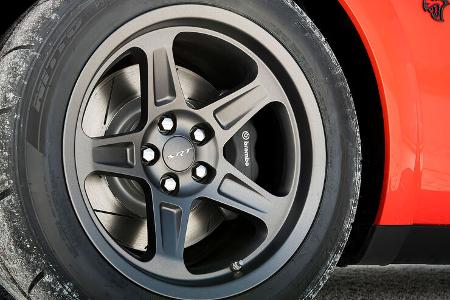 Dodge Challenger SRT Super Stock