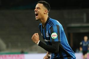 2:0 in Braunschweig: Glatzel bewahrt HSV vor Fehlstart