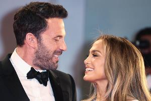 Jennifer Lopez hatte zwei Hochzeits-Kleider im Gepäck