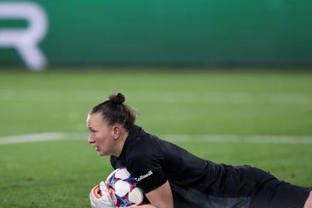 Schult fehlt im Training - Magull und Lohmann zurück