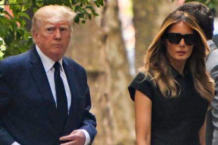 Auch Donald Trump verabschiedet sich von seiner Ex-Frau Ivana