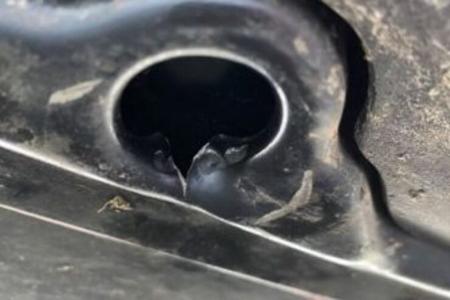 Riss Wagenheberaufnahme Tesla Model 3 kommt nicht durch den TÜV