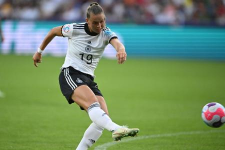 Bühl lacht über sich selbst: 