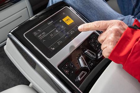 Audi S8 TFSI Quattro, Infotainment