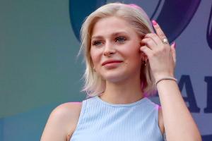 Wegen Corona im Krankenhaus: Marie Reim auf dem Weg der Besserung