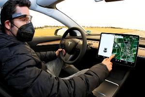 07/2022, ADAC Bedientest 2022 Tesla Model 3