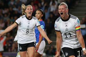 Torgigantin Popp: "Kein Schwein hat mit uns gerechnet"