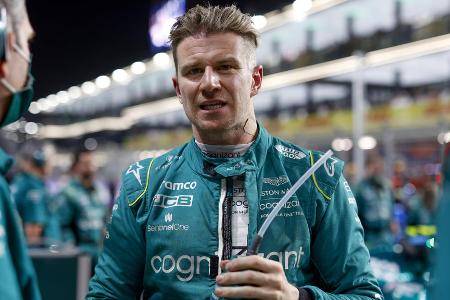 Nico Hülkenberg - Zugegeben, Hülkenberg ist kein Vettel und auch kein Alonso, aber dennoch hat der Deutsche einige Argumente auf seiner Seite. Da wäre zum einen der 'kurze Dienstweg', schließlich ist 'Hulk' aktuell Ersatzpilot bei Aston Martin. Unbestritten sind zudem seine Qualitäten als Rennfahrer. Kleiner Bonus wäre außerdem sein Preis, denn dieser dürfte im Gegensatz zu dem von Alonso deutlich erschwinglicher sein.