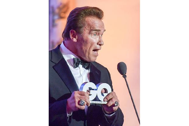 Mit nur 20 Jahren wurde Arnold Schwarzenegger der jüngste Mister Universum aller Zeiten. Und damit nicht genug – er gewann den Titel noch vier weitere Male, bevor er mit 33 Jahren mit dem Bodybuilding ...