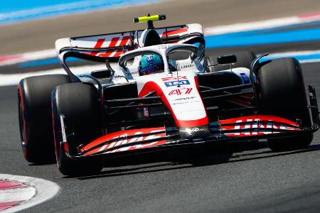 14. Platz: Mick Schumacher (Haas) - Note: 4,0 - Wie auch schon am vergangenen Wochenende ging für Mick Schumacher und das Haas-Team nicht besonders viel. Der Deutsche gewann jedoch das Duell gegen Magnussen und ließ dazu noch Ricciardo hinter sich. Mehr war heute nicht drin.