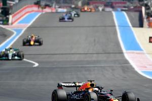 Leclerc patzt: Verstappen triumphiert in Frankreich