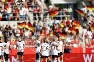 DFB-Frauen in der Heimat gelandet