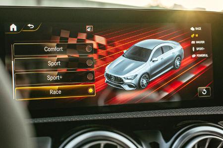 Mercedes-AMG CLA 45 S 4Matic+, Interieur