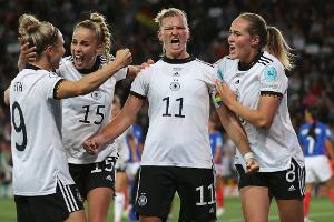DFB-Frauen treffen erneut auf Frankreich