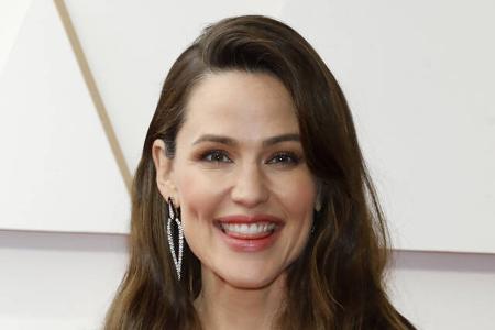 Jennifer Garner hat das magische Alter von 50 erreicht und will anderen mit ihren Erfahrungen helfen: 