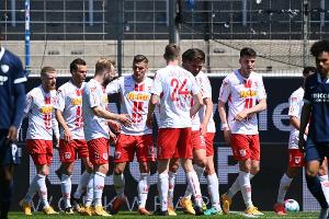 Jahn 0:0 im Bayern-Duell gegen Nürnberg