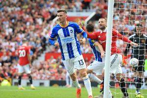 Doppelpacker Groß verdirbt ten Hags Premiere bei ManUnited